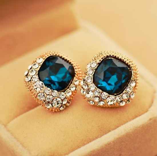 潮牌銀飾市場熱門排行榜與批發指南