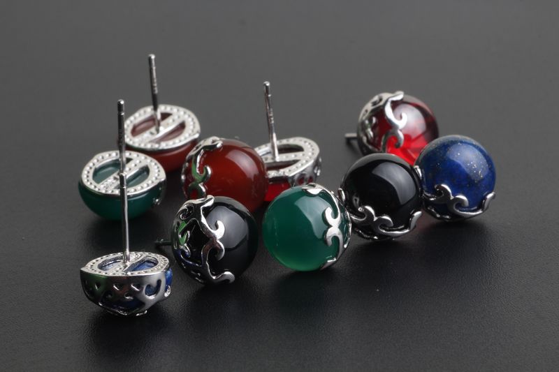 黑泰銀飾批發(fā) s925純銀鑲石瑪瑙玉髓半包邊小巧時(shí)尚耳釘女式禮品